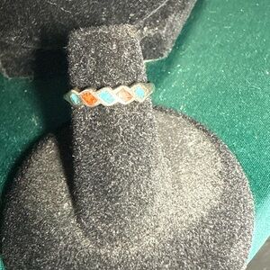 Source Unknown Silver Tone Red and Blue Size 4 Ring